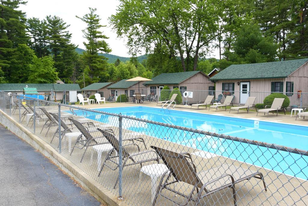 Lincoln Log Colony Hotel Lake George Luaran gambar