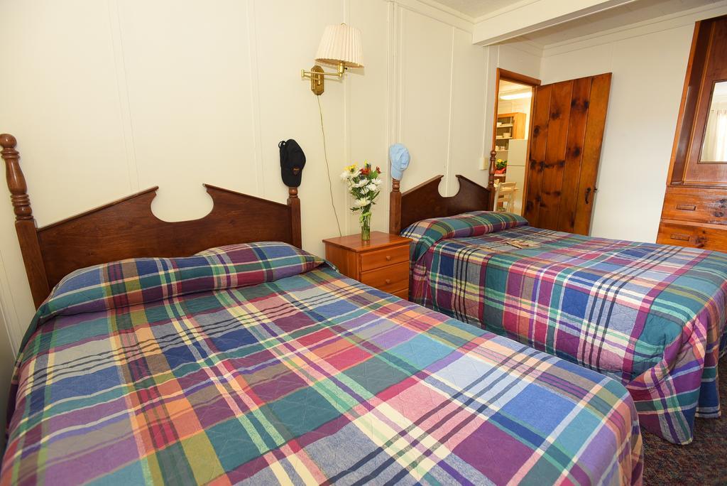 Lincoln Log Colony Hotel Lake George Luaran gambar