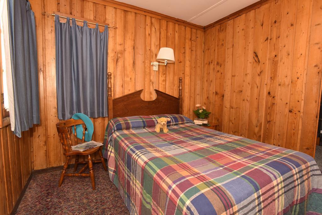 Lincoln Log Colony Hotel Lake George Luaran gambar