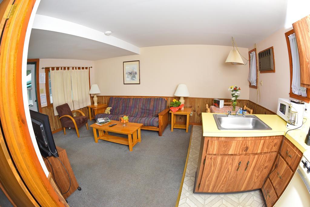 Lincoln Log Colony Hotel Lake George Luaran gambar