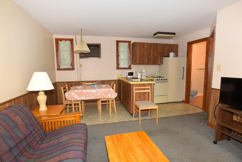 Lincoln Log Colony Hotel Lake George Luaran gambar